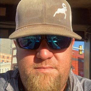 Meet your Posher, Tyler